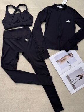 Alo Yoga Athletic Set: Jacket + Padded Vest + Yoga Pants. Soft, comfortable, and